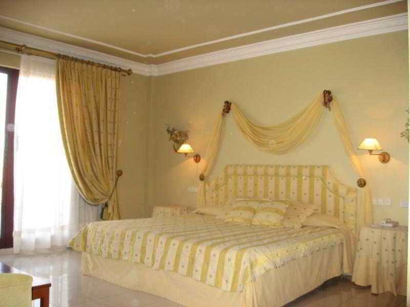 Cristina-Enea Hotel Valdeganga Eksteriør billede